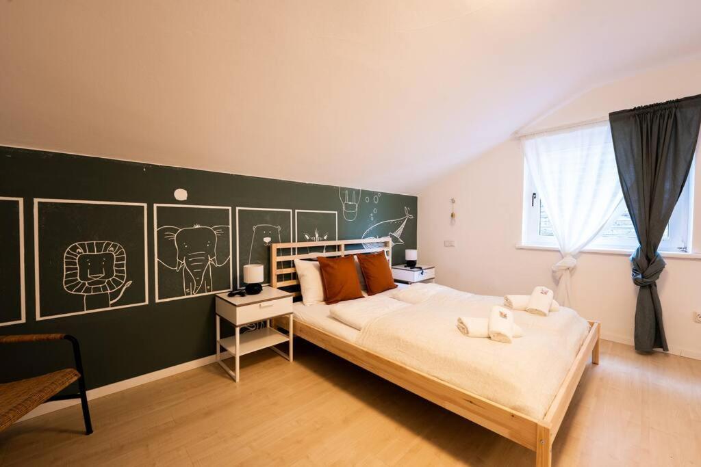 Kuscheliges Haeuschen In Idyllischer Nachbarschaft Innsbruck Ngoại thất bức ảnh